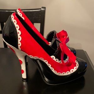 Funtasma queen of heart high heels